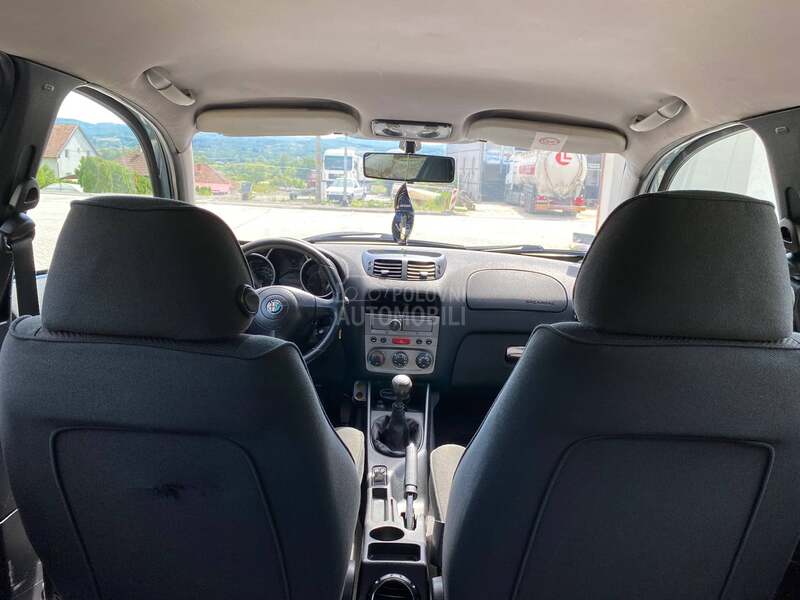 Alfa Romeo 147 JTDmjet