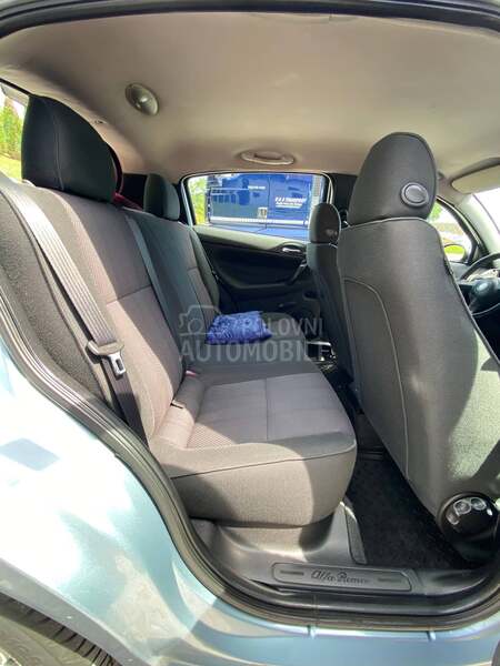 Alfa Romeo 147 JTDmjet