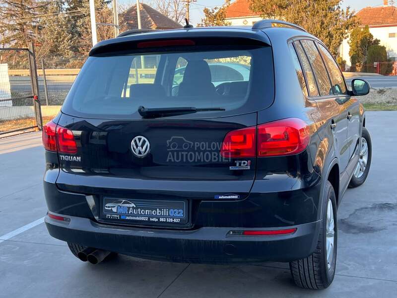 Volkswagen Tiguan 2.0TDI BLUEMOTIO/NAV