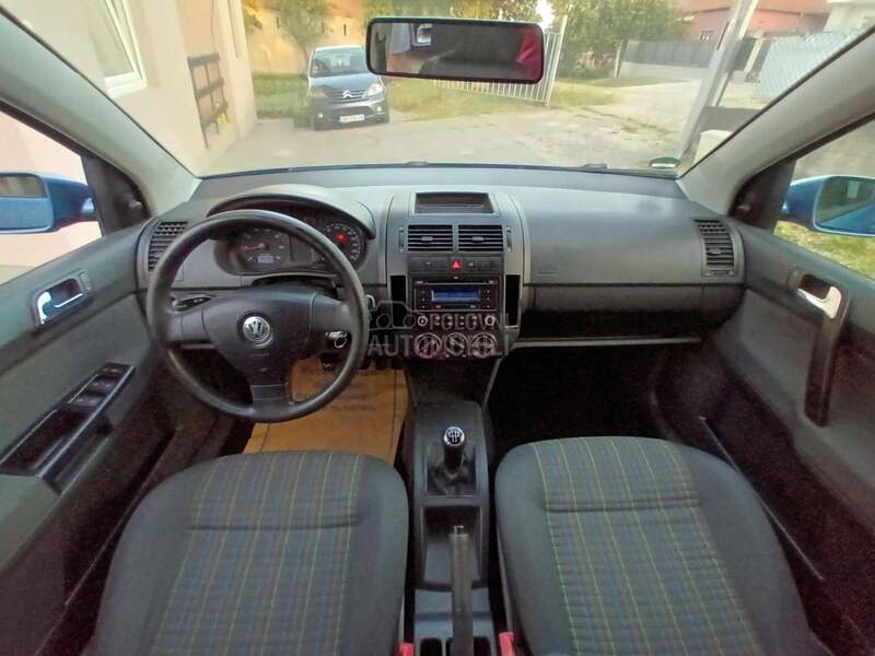 Volkswagen Polo 1.2b/COMFORTLINE