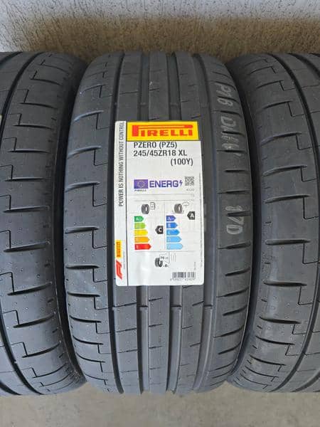 Pirelli 245/45 R18 Letnja