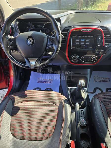 Renault Captur HELLY HANSEN NOV