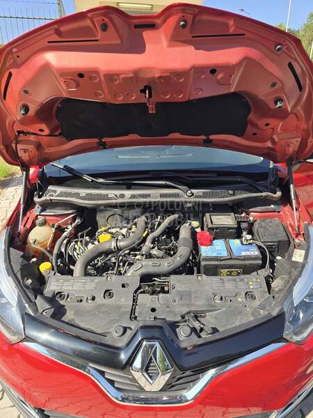 Renault Captur HELLY HANSEN NOV