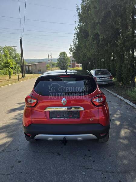 Renault Captur HELLY HANSEN NOV