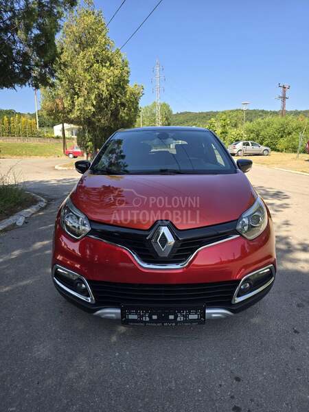 Renault Captur HELLY HANSEN NOV