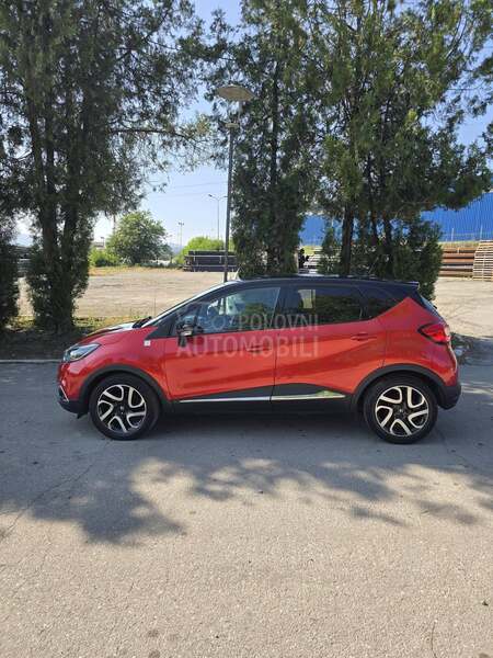 Renault Captur HELLY HANSEN NOV