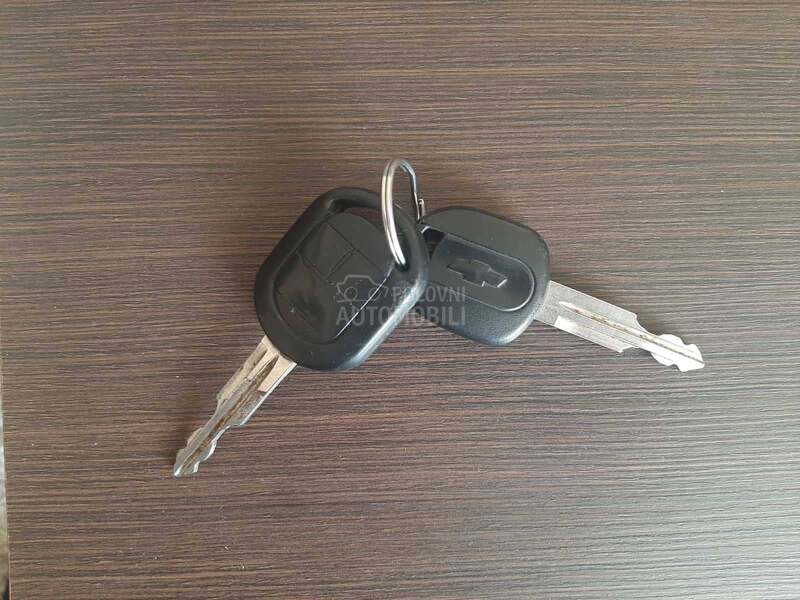 Chevrolet Lacetti HITNA PRODAJA 1200e