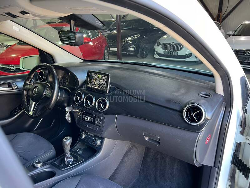 Mercedes Benz B 180 exsecutive