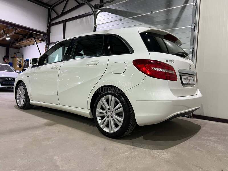 Mercedes Benz B 180 exsecutive