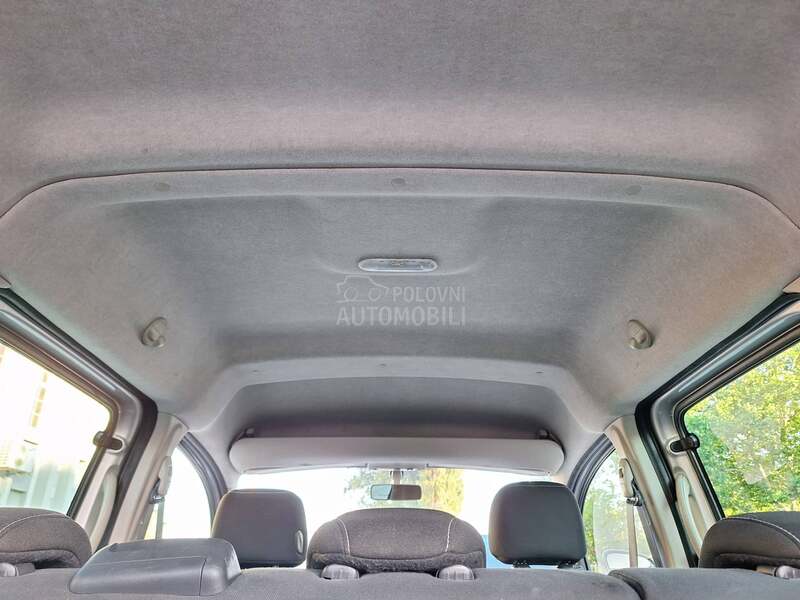 Renault Kangoo POGLEDATI TEXT