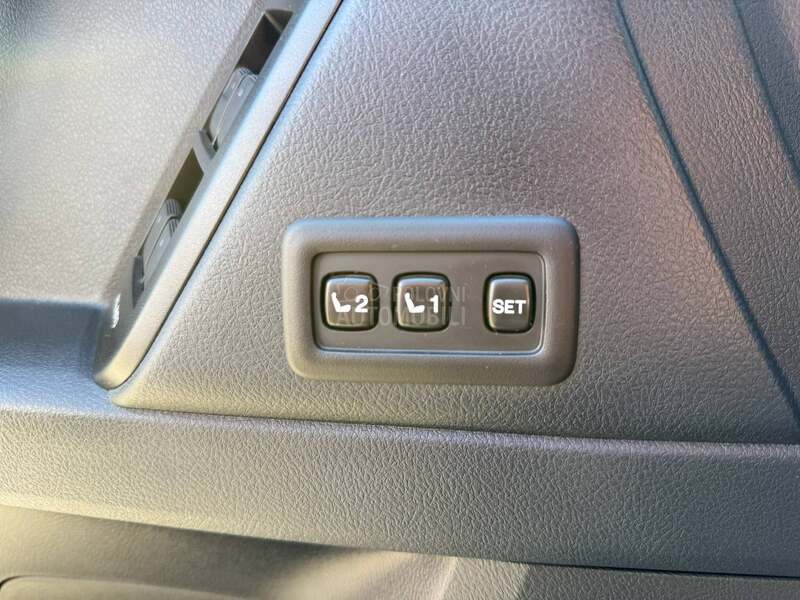 Toyota Land Cruiser LC 150
