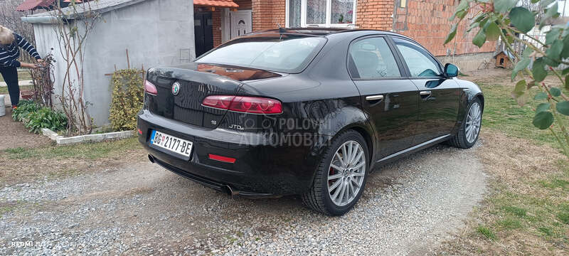 Alfa Romeo 159 1.9 JTDm 16v