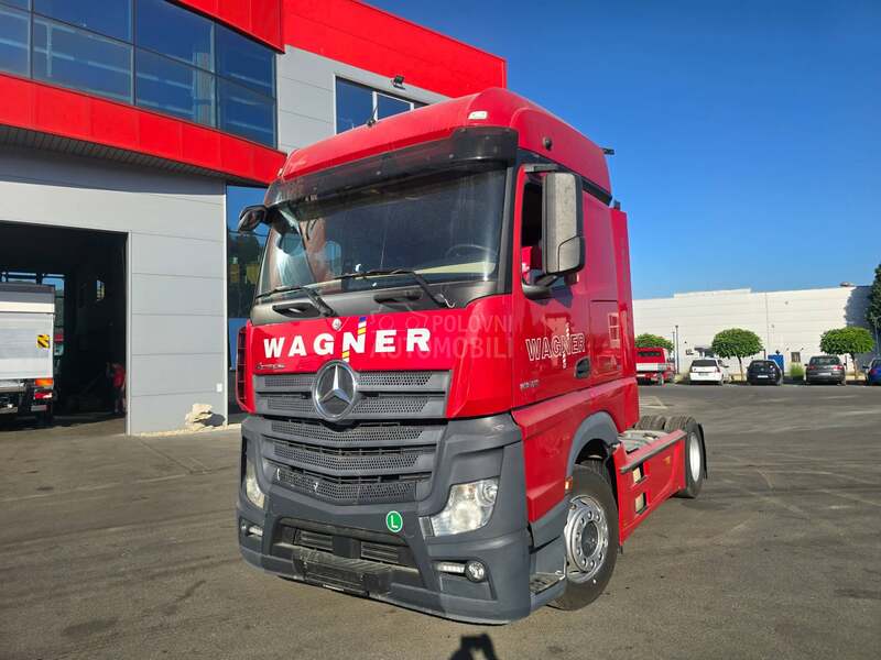 Actros 1842