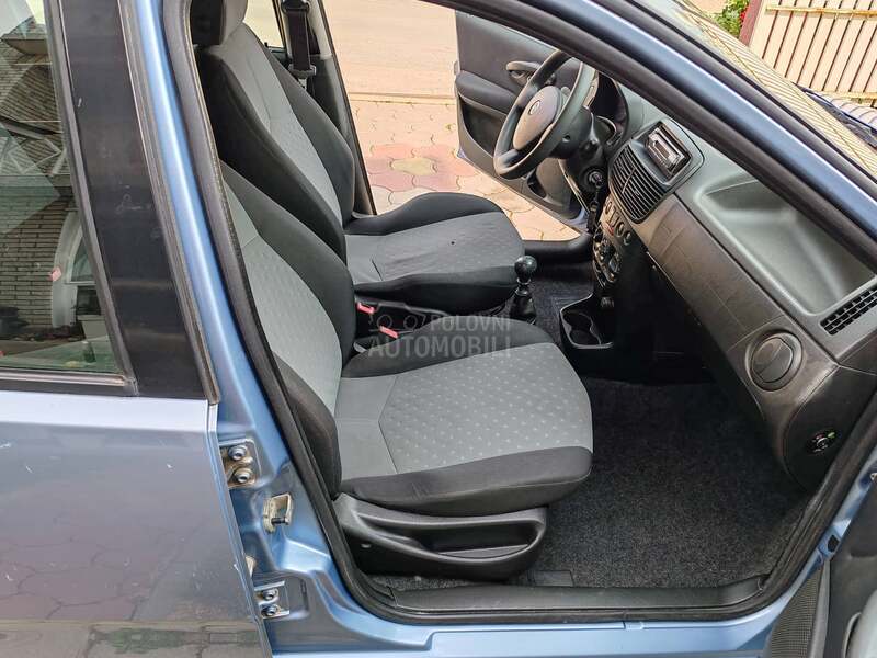 Fiat Punto 1.2 8v