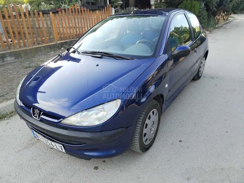 Peugeot 206 