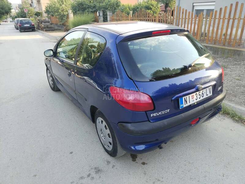 Peugeot 206 