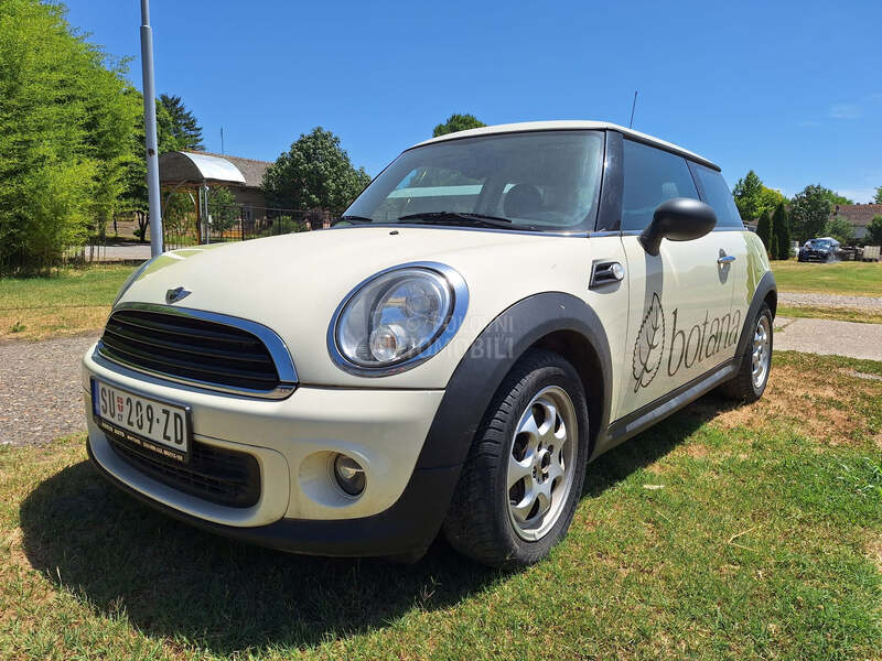 MINI One 