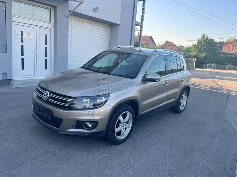 Volkswagen Tiguan 2.0 TDI   D.E.