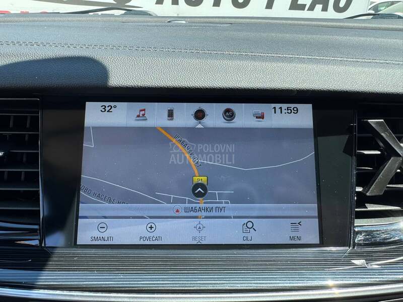 Opel Insignia INNOVATION / LED