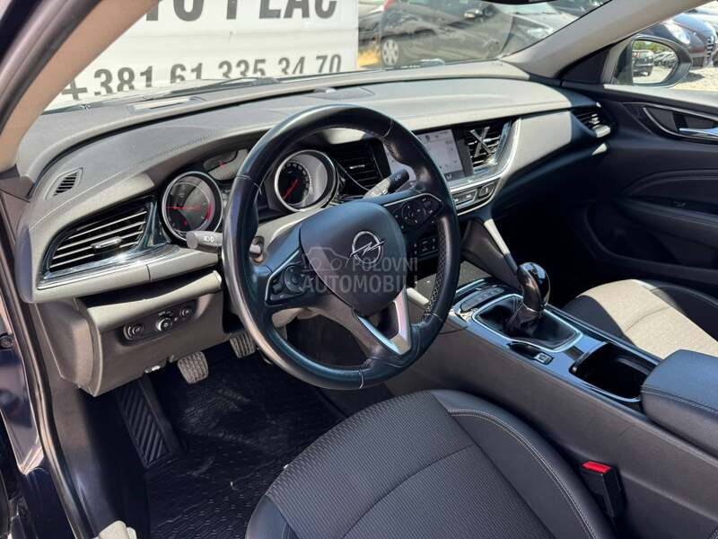 Opel Insignia INNOVATION / LED