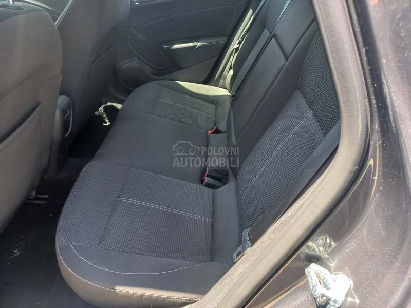 Opel Astra J 1600t