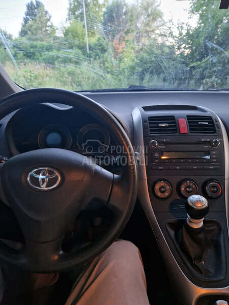 Toyota Auris d4d
