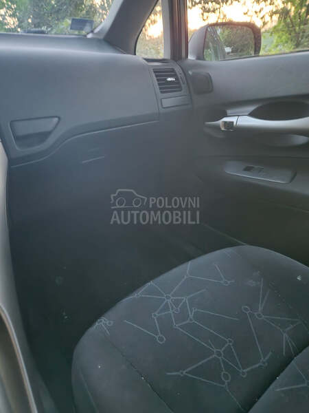 Toyota Auris d4d