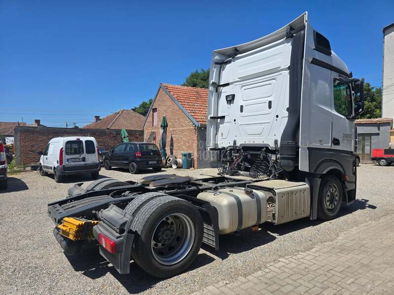 Mercedes Benz ACTROS  1842 Low Liner
