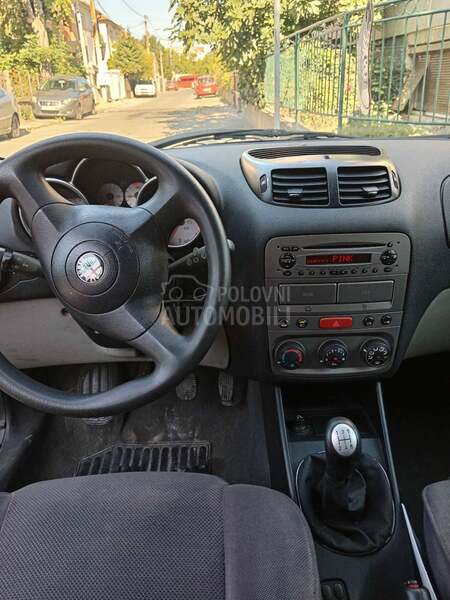 Alfa Romeo 147 1.6