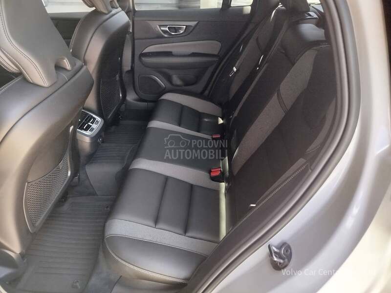 Volvo V60 Cross Country 2.0 B4 ULTIMATE AWD