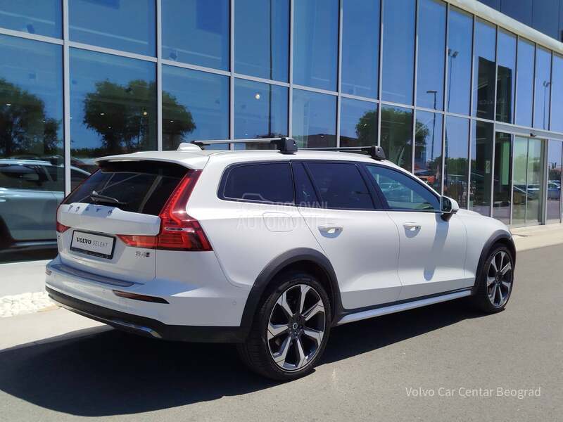 Volvo V60 Cross Country 2.0 B4 ULTIMATE AWD