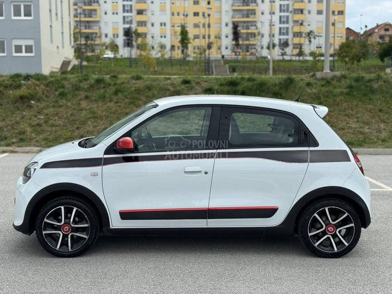Renault Twingo Svajcarska