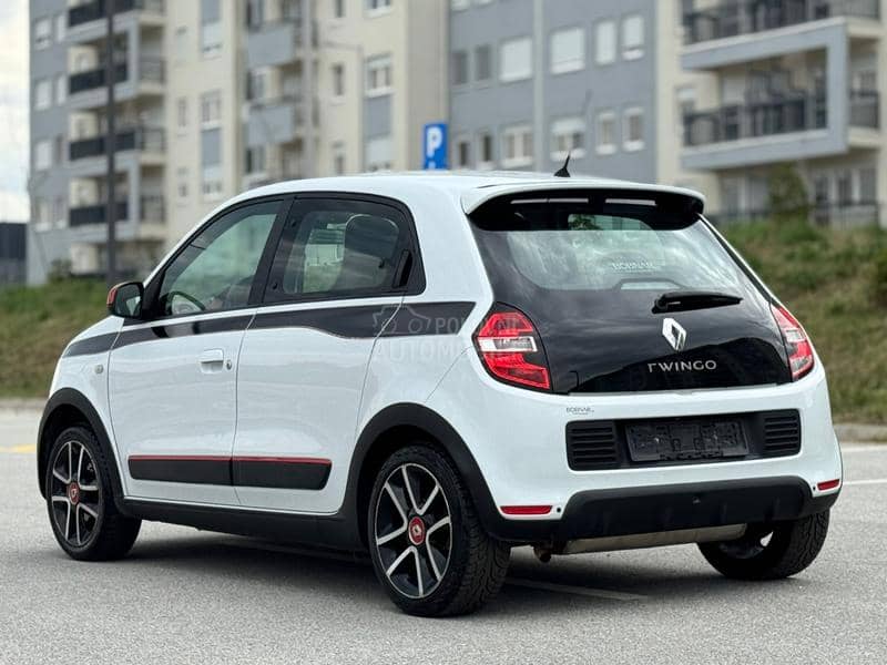 Renault Twingo Svajcarska