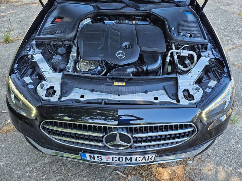 Mercedes Benz E 220 org km / virtual