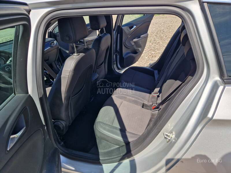 Opel Astra K A K C I J A