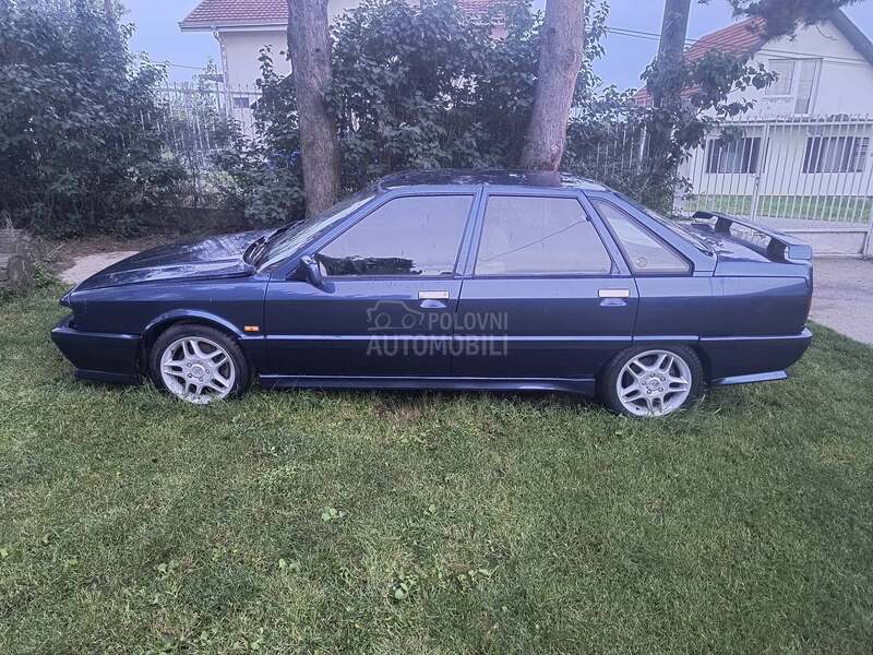 Renault R 21 quadra turbo