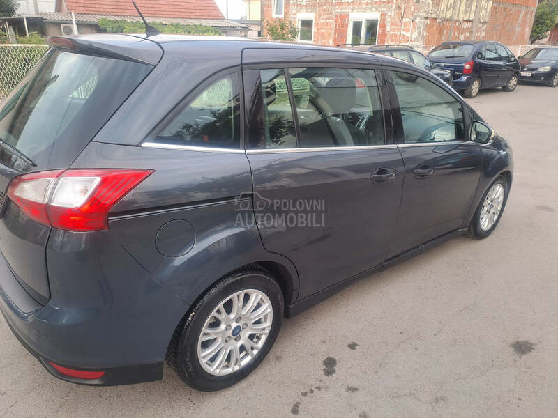 Ford Grand C-Max 2.0 D TITANIJUM