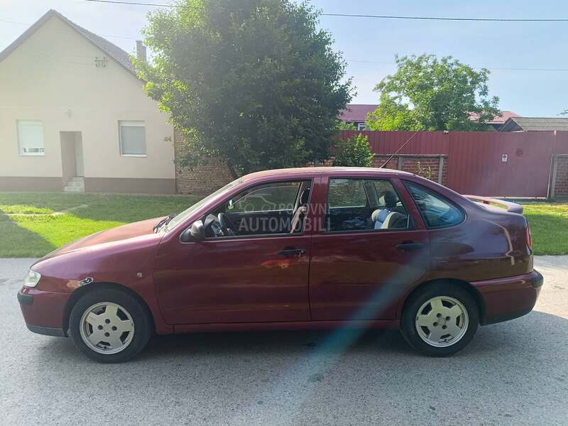 Seat Cordoba 1,4