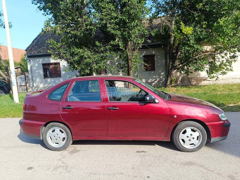 Seat Cordoba 1,4