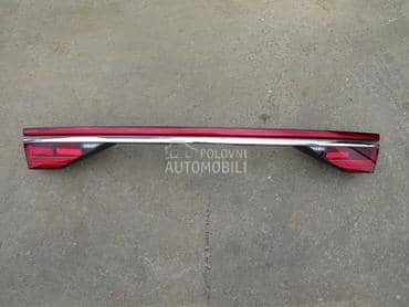 Stop svetlo na gepeku za Audi A8 od 2017. do 2024. god.