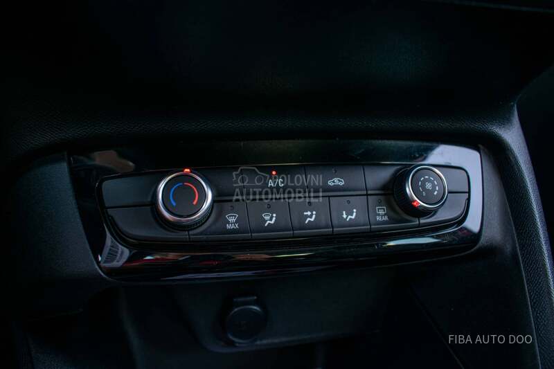 Opel Corsa F 1.2B  RED/ ALU