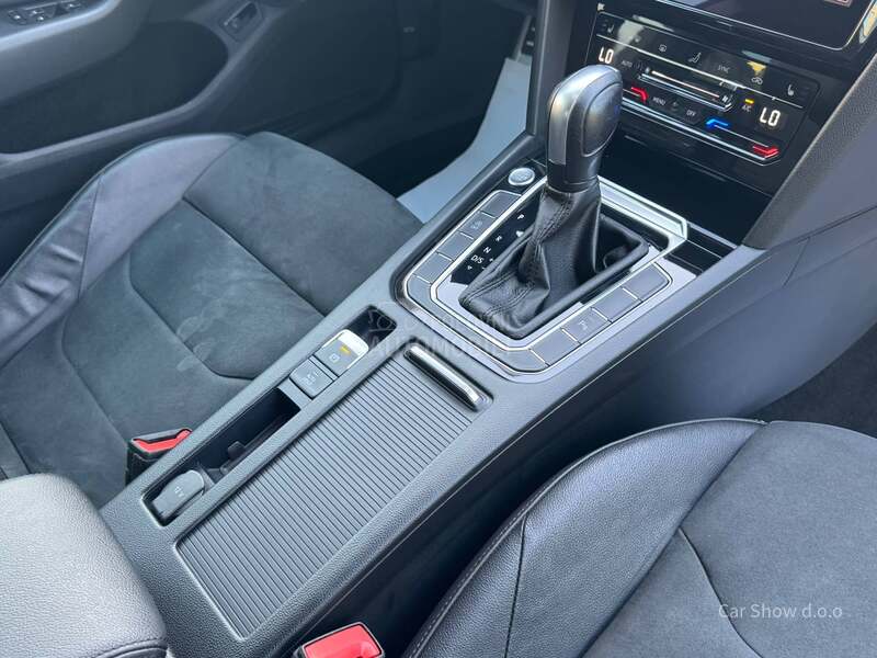 Volkswagen Arteon 2.0TDI/Elegance/DSG