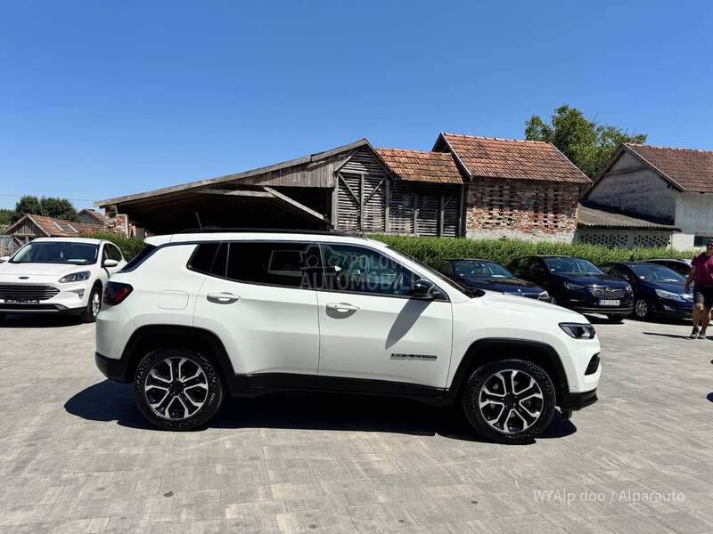 Jeep Compass 1.3 turbo Limited