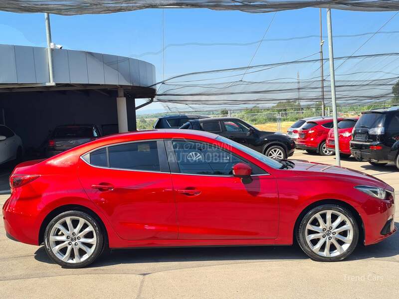 Mazda 3 2.0 B KOZA N A V I