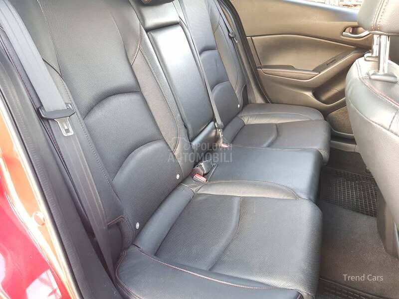 Mazda 3 2.0 B KOZA N A V I