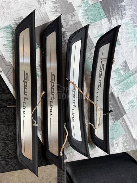 Lajsna pragova w G30 original