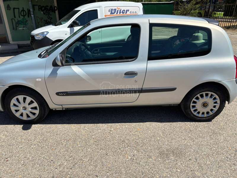 Renault Clio 