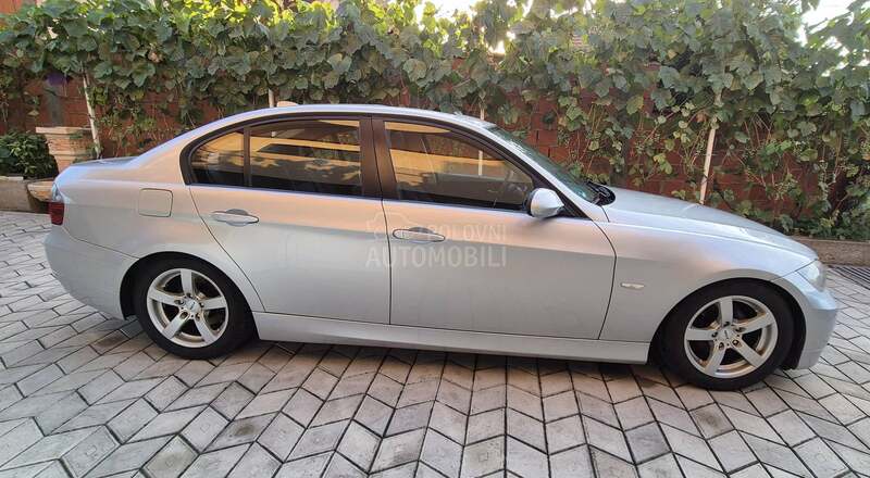 BMW 318 318i
