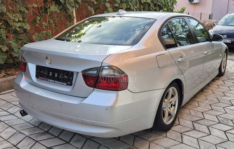 BMW 318 318i