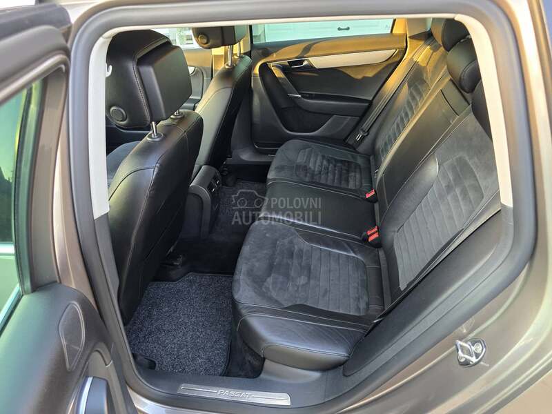 Volkswagen Passat B7 2.0 TDI//HIGHLINE//